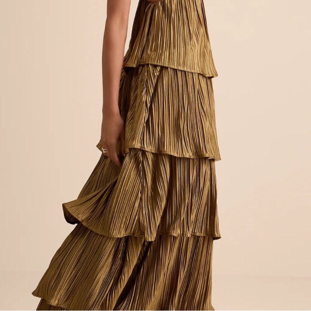 Lulu's Olive Green Tiered Maxi Dress - Picture 5 of 6